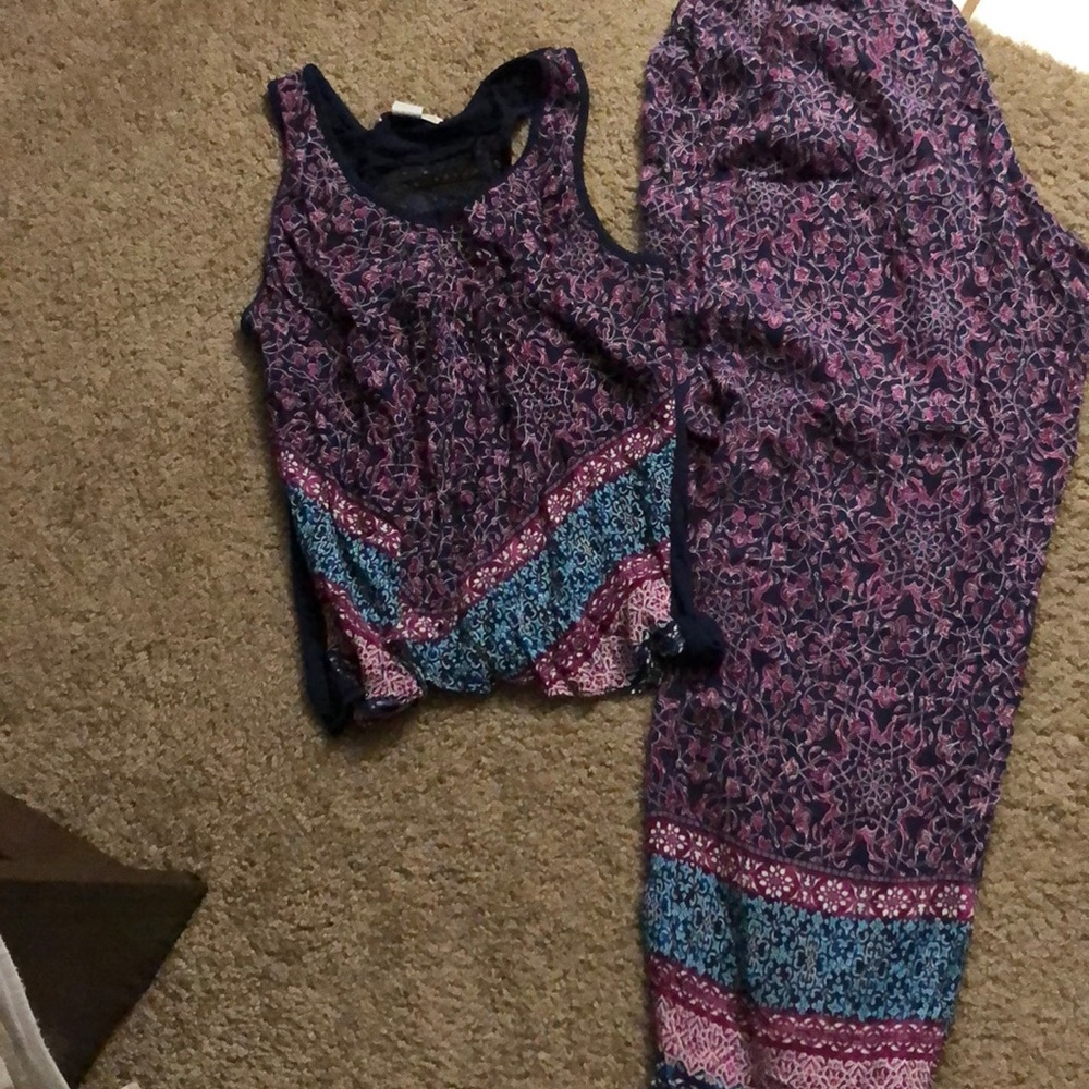 BOUTIQUE Super cute pajama set